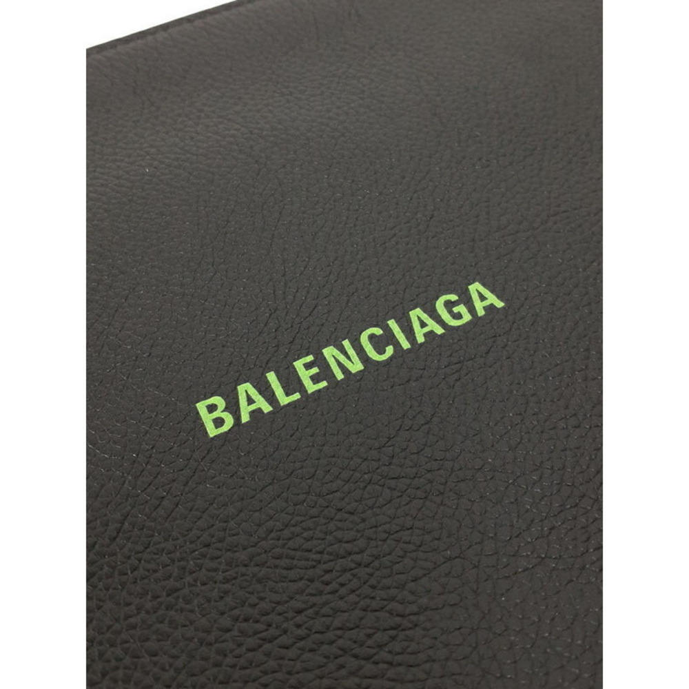 Balenciaga Everyday Clutch Bag - Picture 9 of 9